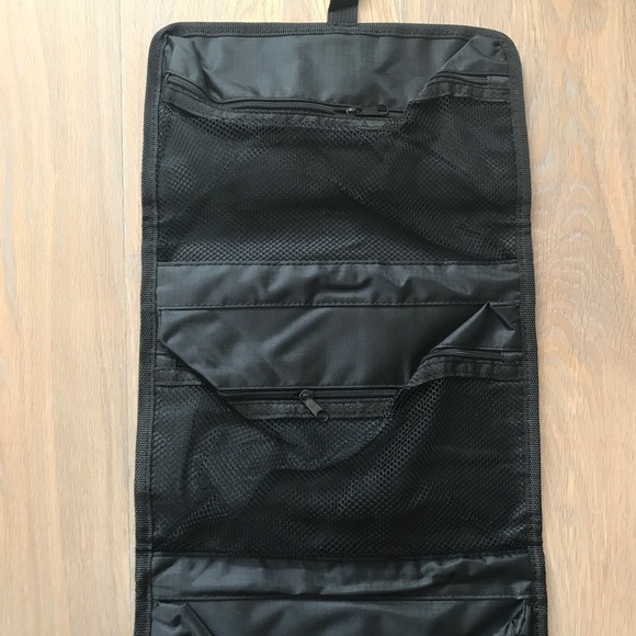 A Bathing Ape 4 tier travel toiletries bag flawed - Picture 4 of 8